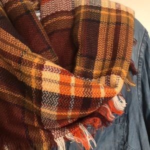 NWOT Great Fall Blanket Scarf 🧣